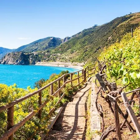 Casa Liguria - Freistehendes - 5 Gehminuten Zum - Zwischen Portofino, Sestri Levante, Cinque Terre! *