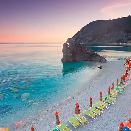 Casa Liguria: Luxurious Retreat Near Cinque Terre Holiday home