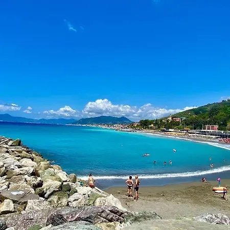 Casa Liguria - Freistehendes - 5 Gehminuten Zum - Zwischen Portofino, Sestri Levante, Cinque Terre!