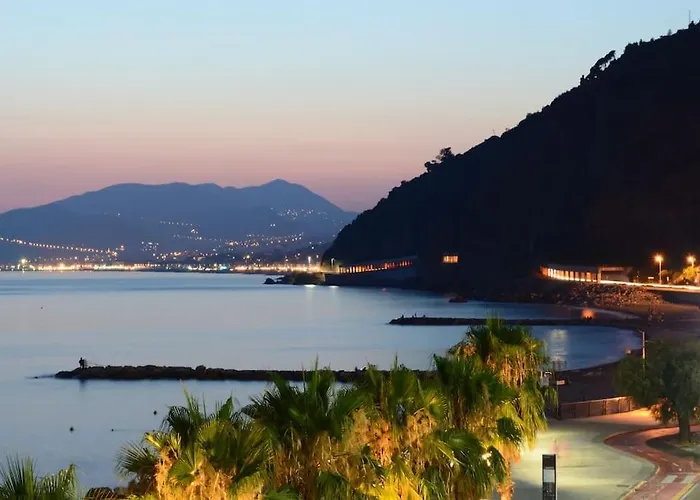 Casa Liguria - Freistehendes - 5 Gehminuten Zum - Zwischen Portofino, Sestri Levante, Cinque Terre! Cavi di Lavagna
